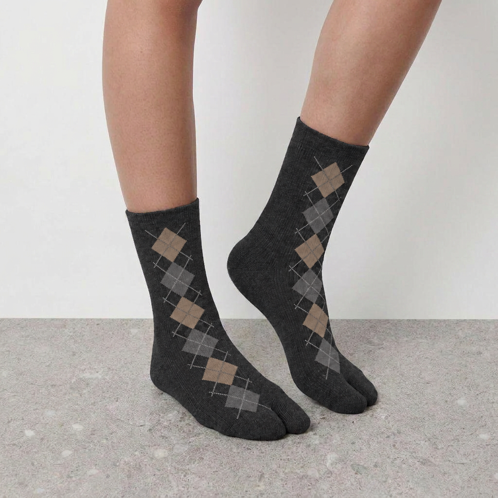 Lil Cacti Ottilia Argyle Tabi Socks in Dark Gray model styling view 14