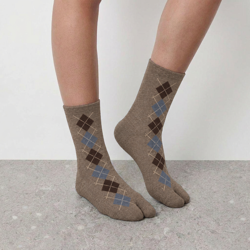 Lil Cacti Ottilia Argyle Tabi Socks in Khaki model styling view 5