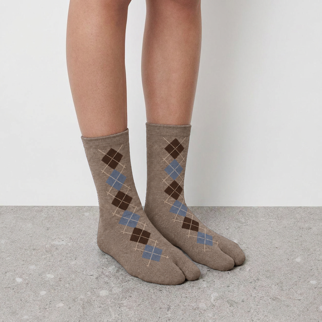 Lil Cacti Ottilia Argyle Tabi Socks in Khaki model styling view 6
