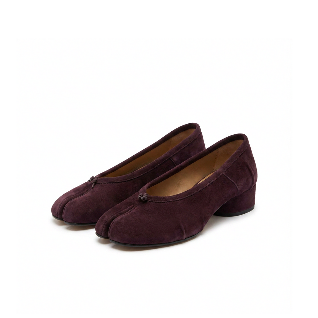Plum suede tabi shoes with split toe and block heel