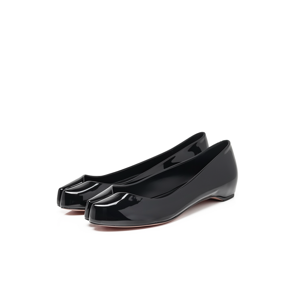 Echo black tabi flats side view — Lil Cacti