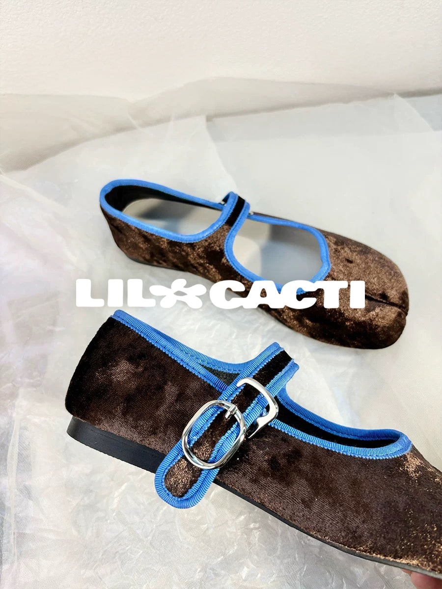 Elara Velvet Tabi Mary Jane