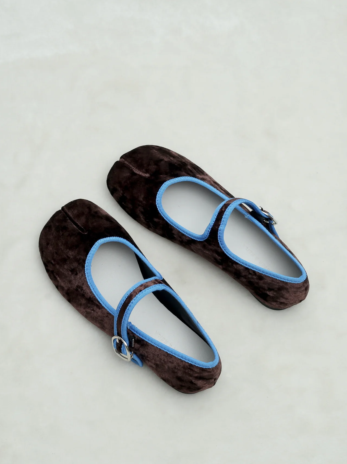 Elara Velvet Tabi Mary Jane