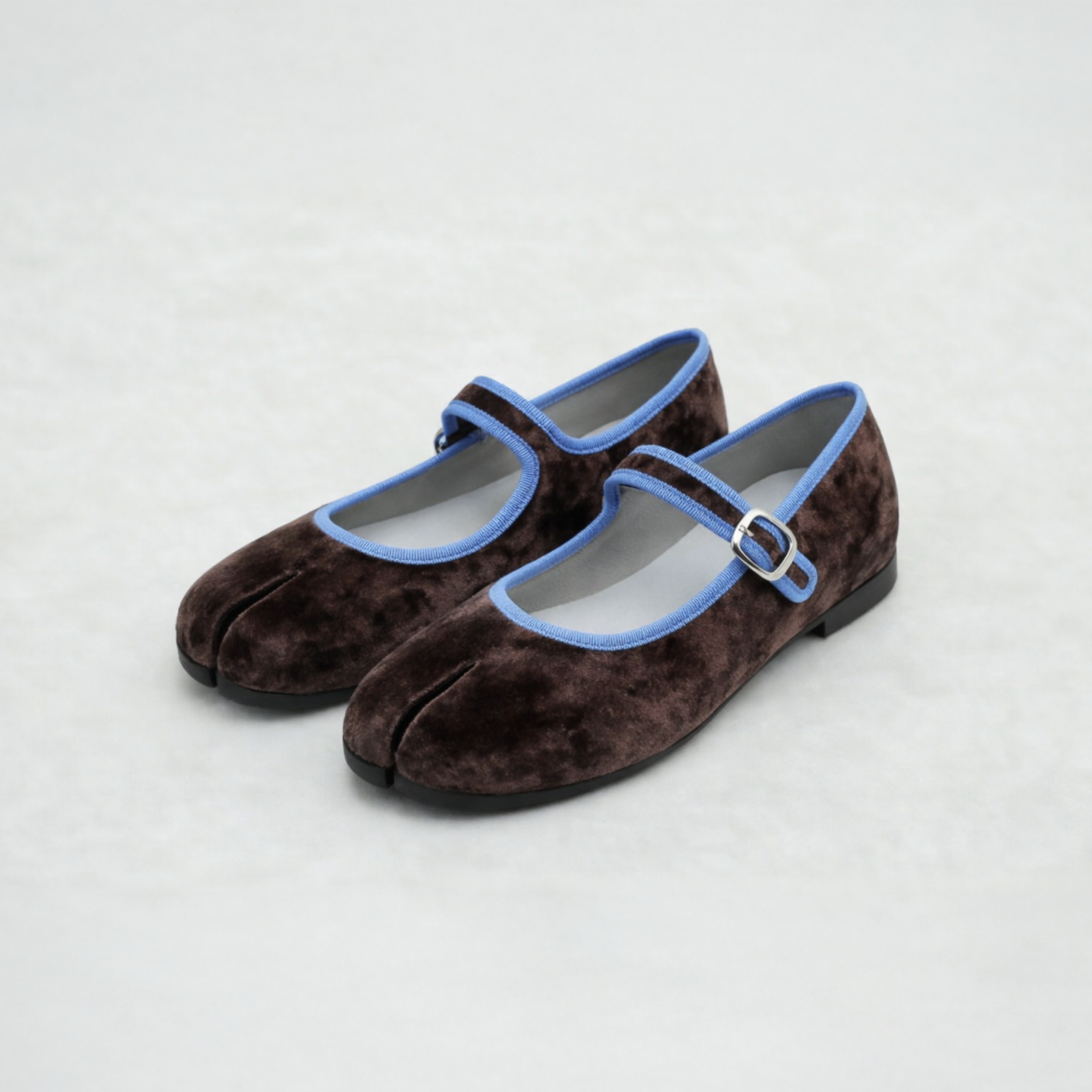 Elara Velvet Tabi Mary Jane