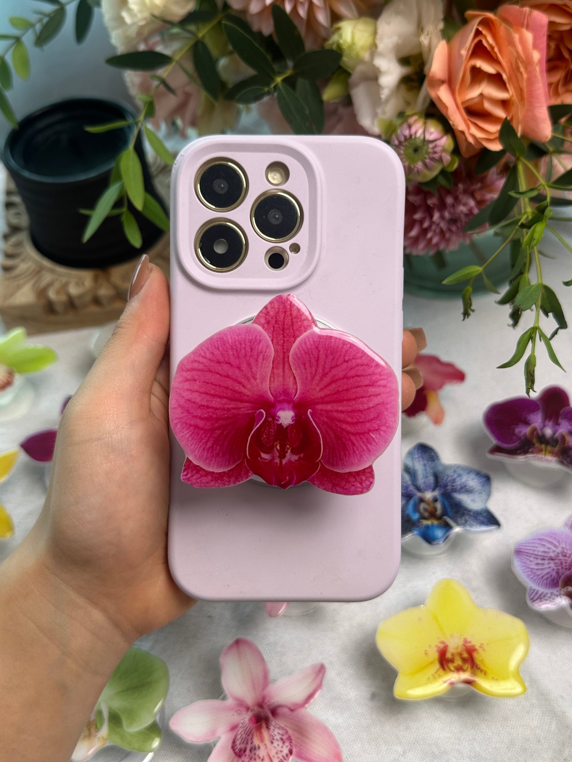 Fuchsia_Orchid_Magsafe flower background by lil cacti