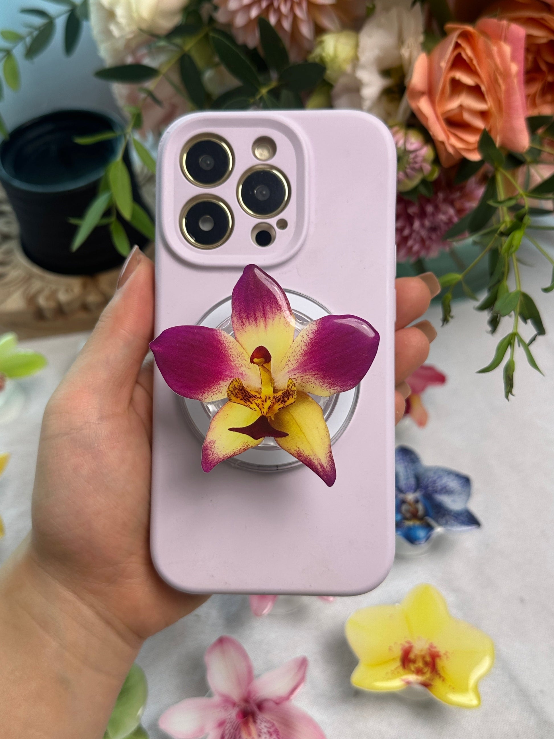 Gradient Boat Orchid Magsafe flower background by lil cacti