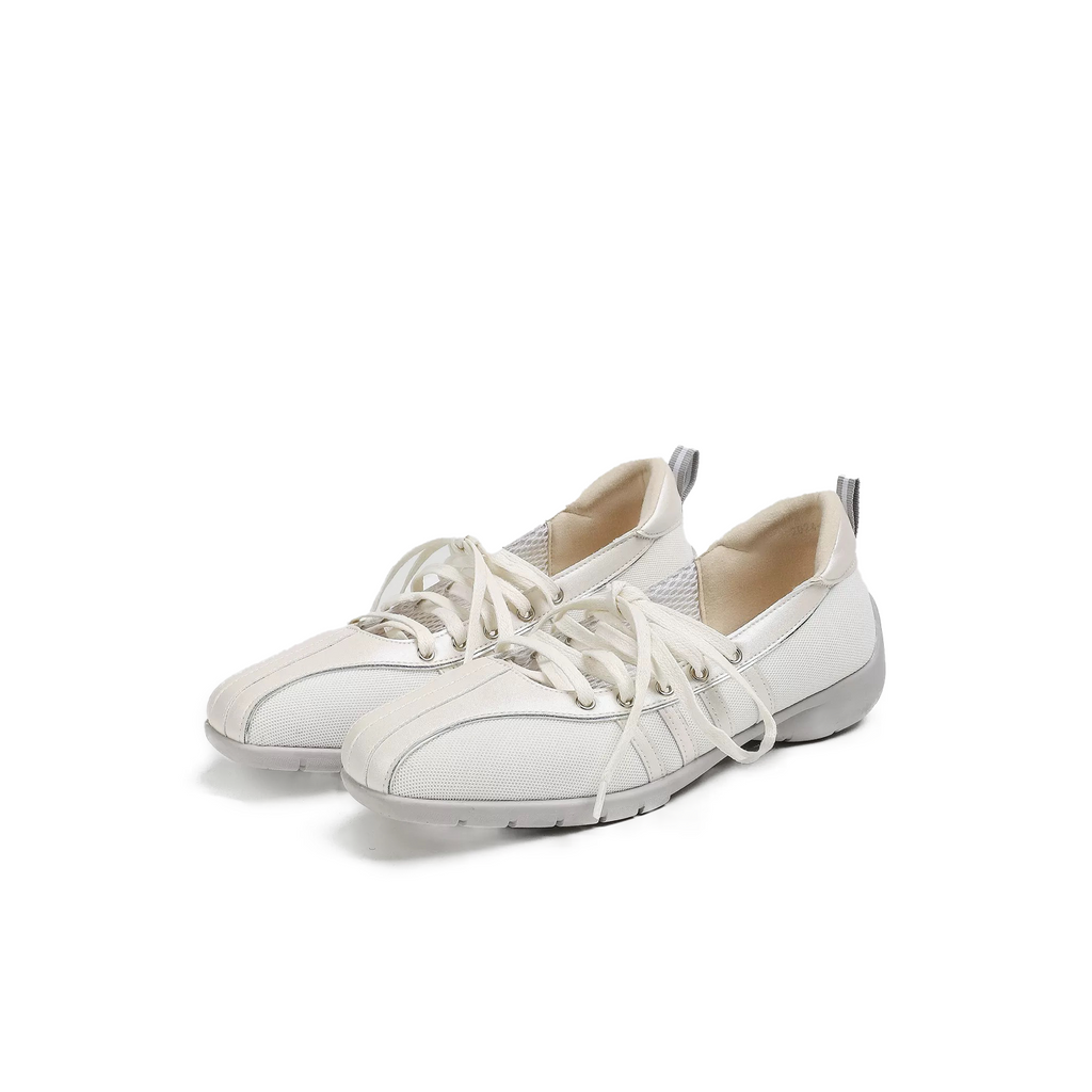 Iris Lace-Up Sneaker