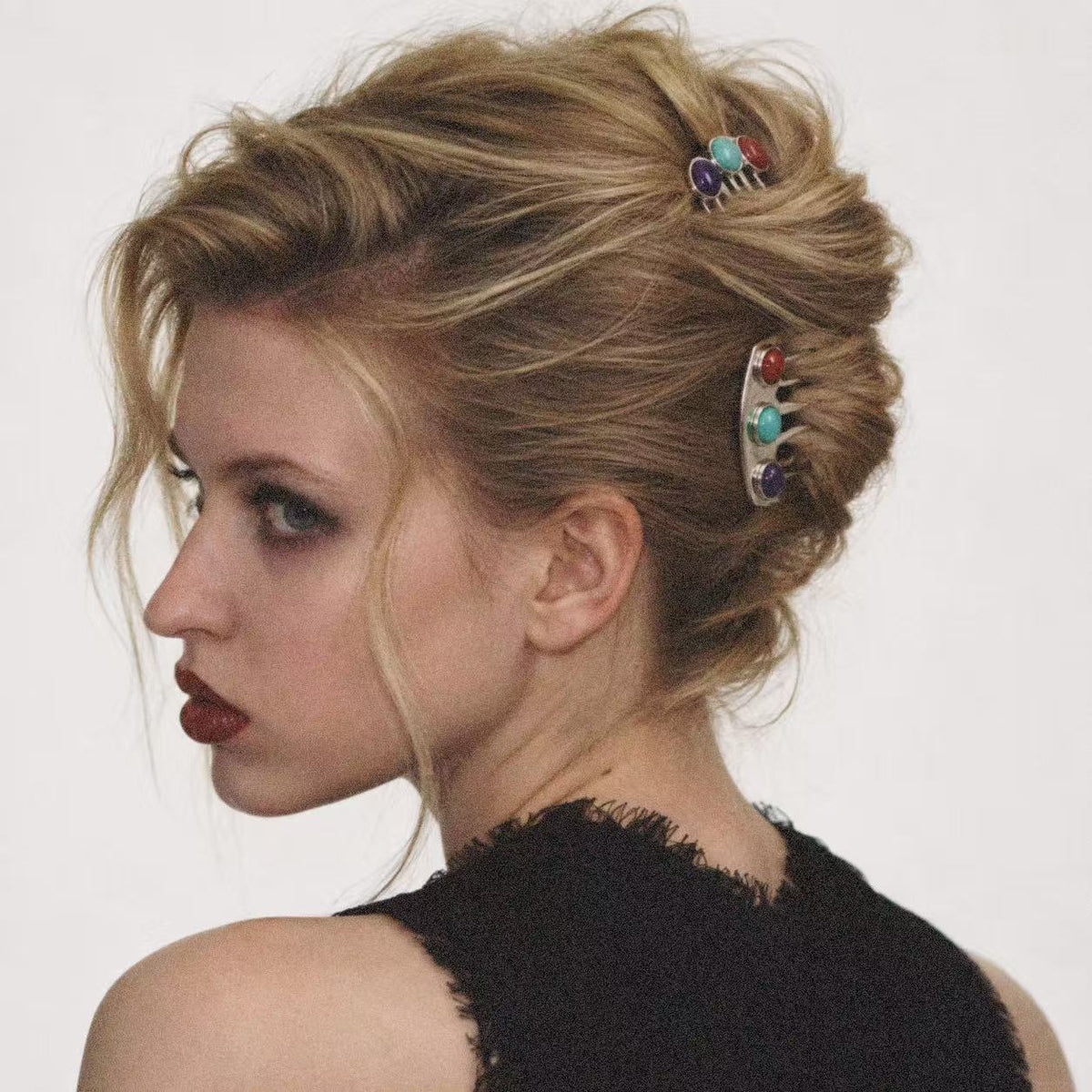 Model wearing the Jewelled Hair Comb in a close crop