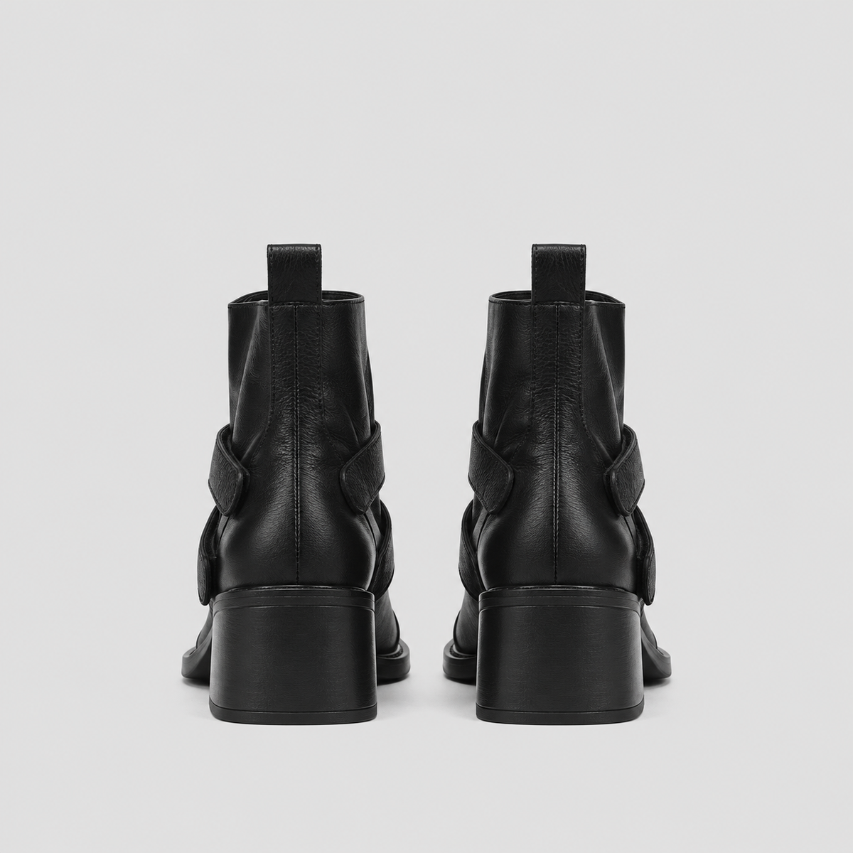 Pleated Mid-Calf Platform Boots in black - product view
