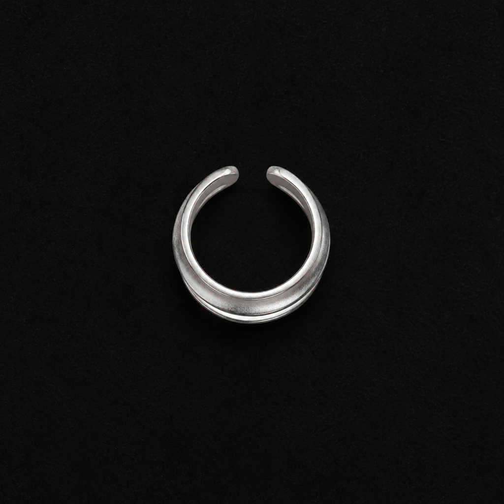 Front view of the Ripple Band Ring in studio light