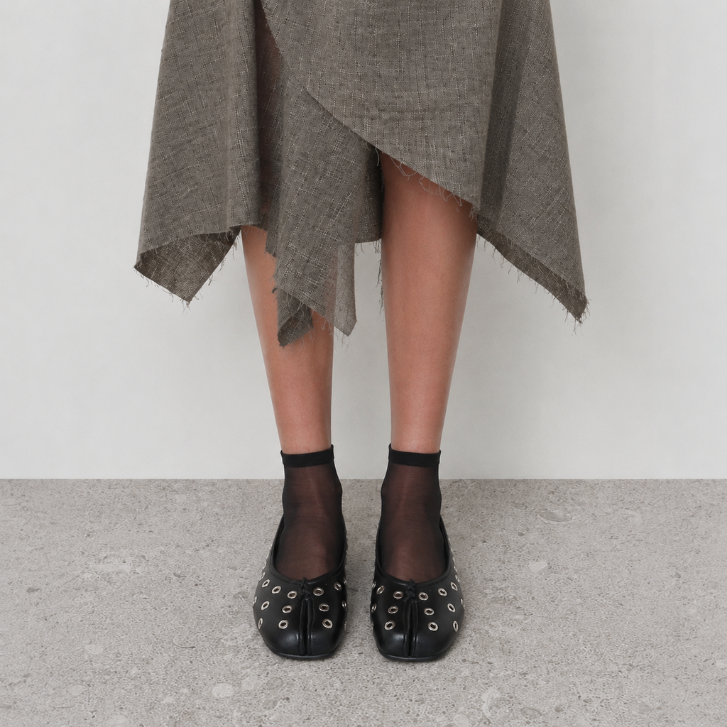 Wren Eyelet Tabi Flats by Lil Cacti — vegan tabi flat, close-up of the toe detail